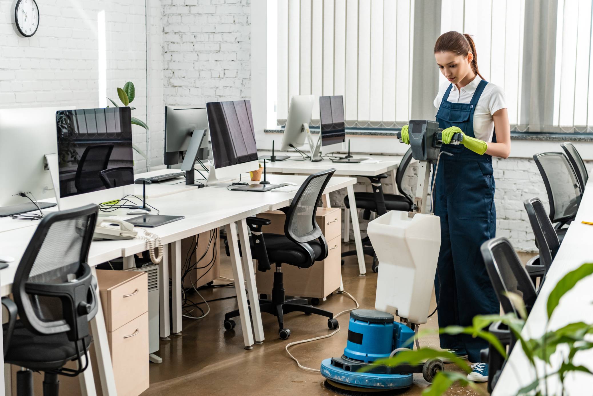 Small Business Cleaning Company - Smith Solutions LLC Small Business Cleaning Company - Smith Solutions LLC