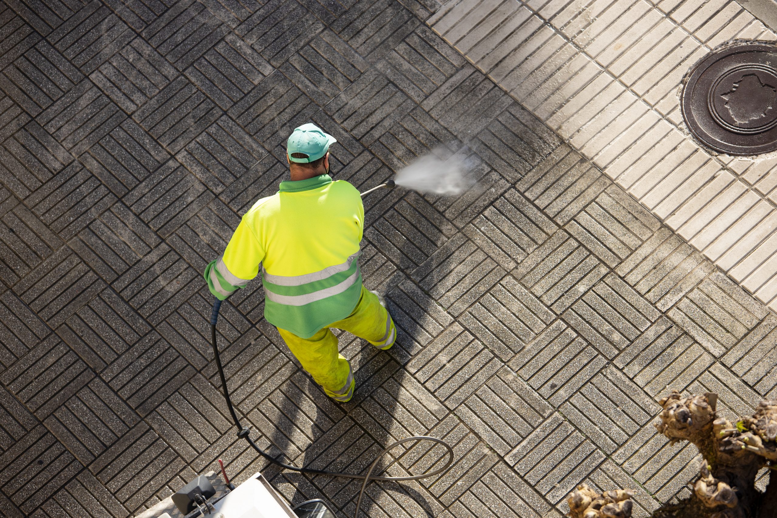 Pressure washing and exterior cleaning in Springfield Delaware County PA